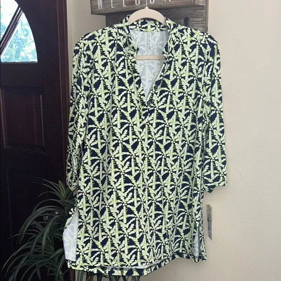 Lulu-B Black and Yellow Leaf Print Tunic - Picture 1 of 7